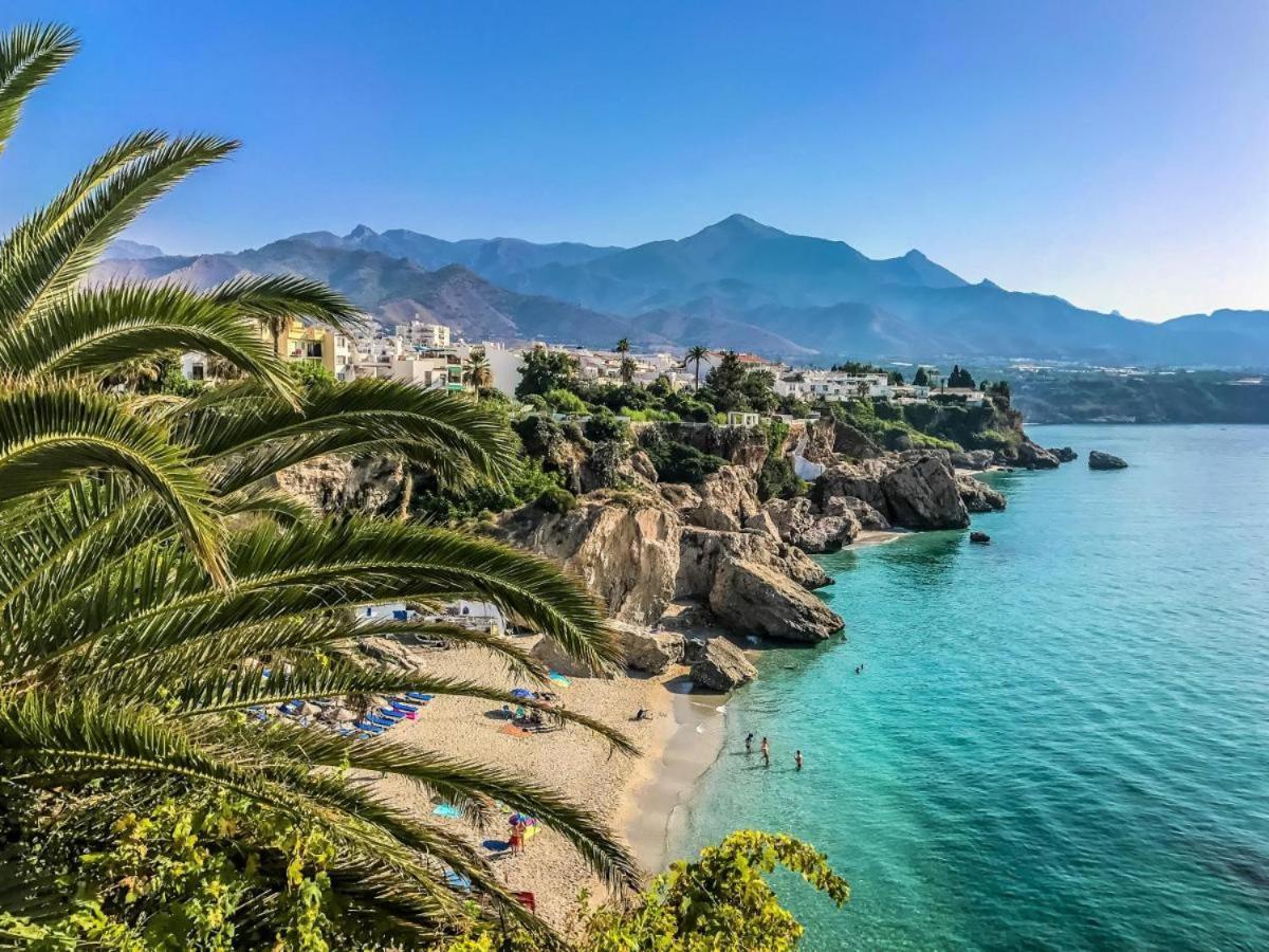 Luxury Isea Calaceite With Fantastic Seaview Málaga